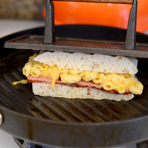 Pastrami and Mac N Cheese Sandwich Feed Your Soul Too