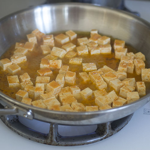 Tofu with Red Curry Paste in Pan