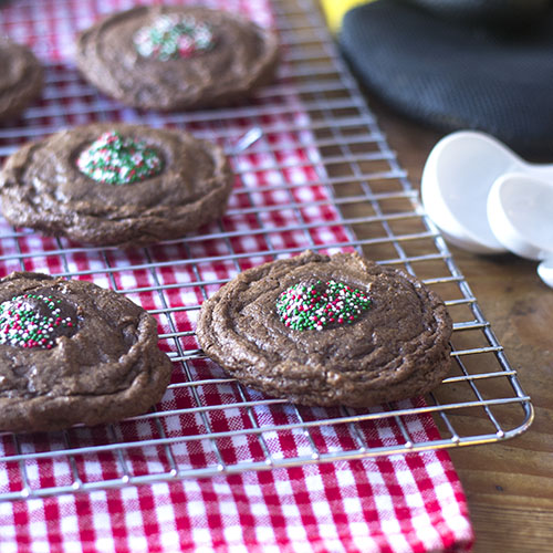 Gluten Free Chocolate Holiday Cookies #dessert #glutenfree #cookies | feedyoursoul2.com