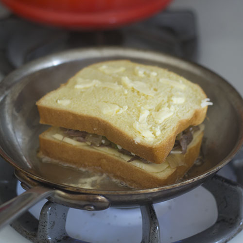 Sandwich in Grill Pan