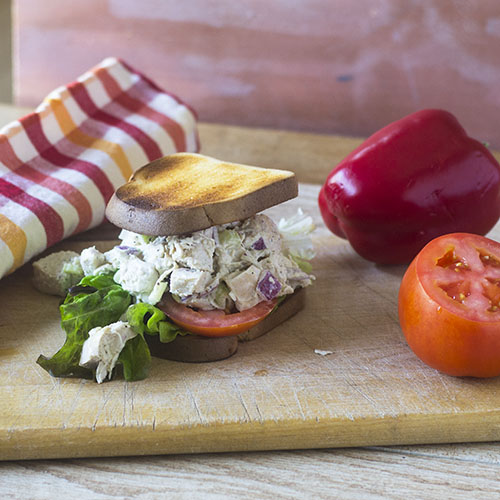 Homemade Chicken Salad #sandwich #chicken #glutenfree | feedyoursoul2.com