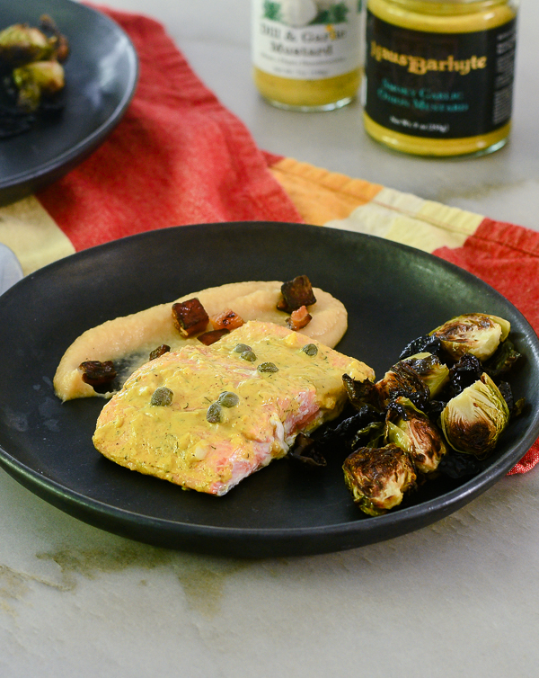 Easy Baked Mustard Salmon l #salmon #Seafoodrecipe #mustard | feedyoursoul2.com
