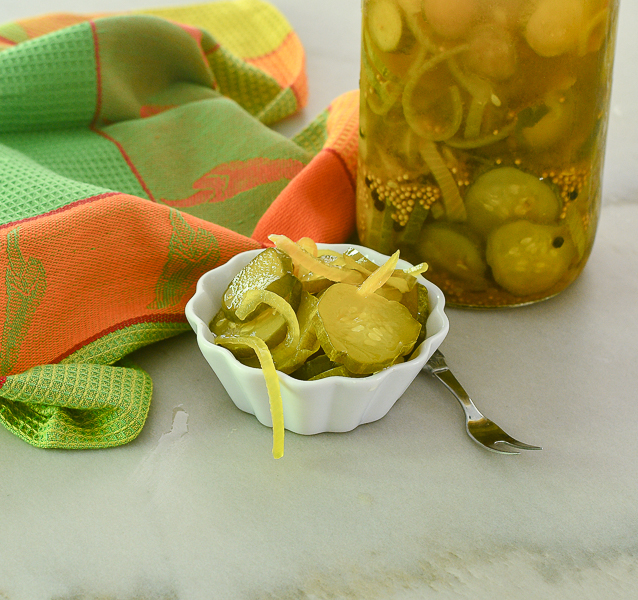 Bread & Butter Pickles l #picklerecipe #glutenfree #pickling #sidedish | feedyoursoul2.com
