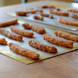 Churros on tray 500