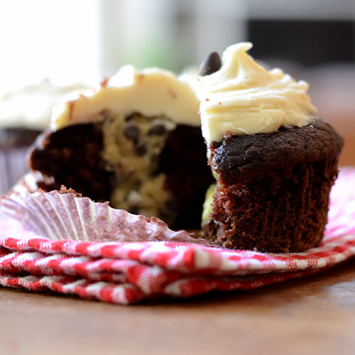 Chocolate-Cookie-Dough-Filled-Cupcakes cupcake, chocolate, cookie dough, butter cream, frosting, chips