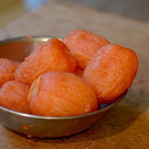 Tomatoes peeled 500