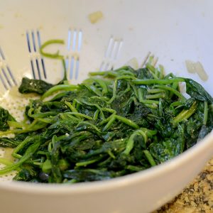 wilted Spinach & onions 500
