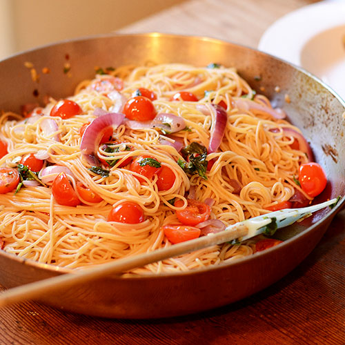 Tomato, Basil & Garlic Pasta
