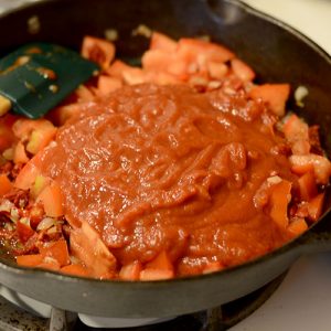 Tomato sauce added 500