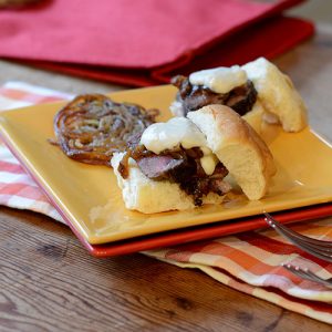Filet Slider Topped With Blue Cheese Angle 500