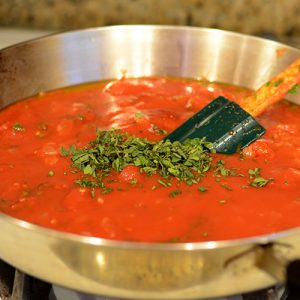 Sauce and herbs Herbs added 500