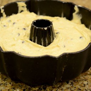 In bundt pan 500