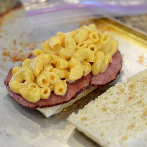 Pastrami and Mac N Cheese Sandwich Pastrami & mac 500