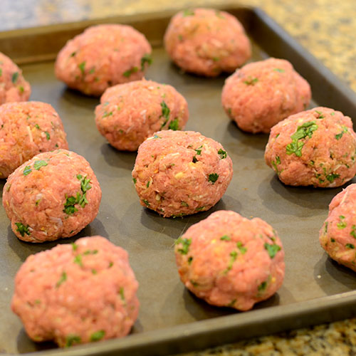 Tuesday's Tip - Italian Meatballs Rolled meat balls 500