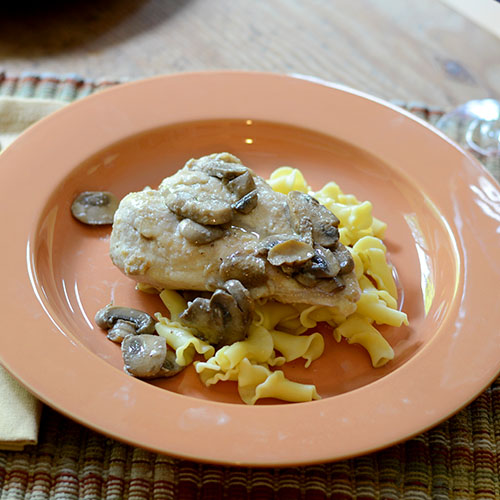 Chicken-Marsala chicken, salt, pepper, all-purpose flour, olive oil, mushrooms, marsala, chicken broth, lemon juice, pasta, Italian