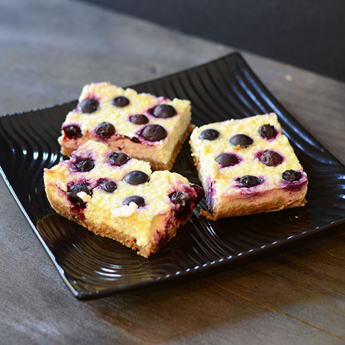 Lemon-Blueberry-Bars Plated 500