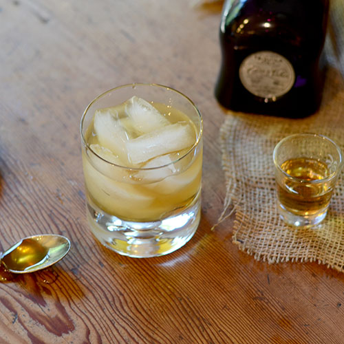 Honey-Tequilla tequilla, honey, margarita, grand marnier, lime