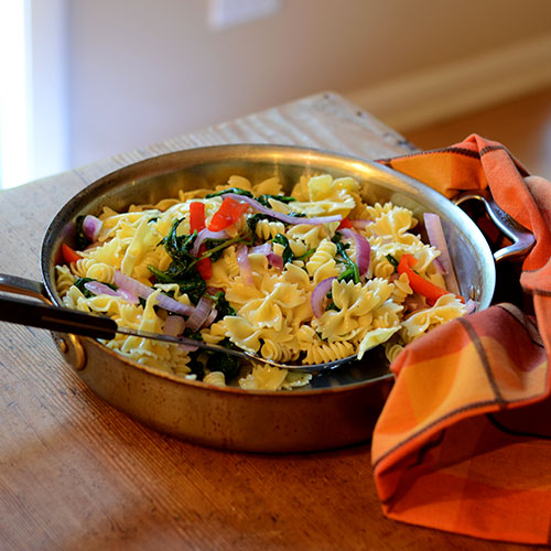 pasta-olive-olio Pasta Olive Olio, peppers, spinach, onions, spices