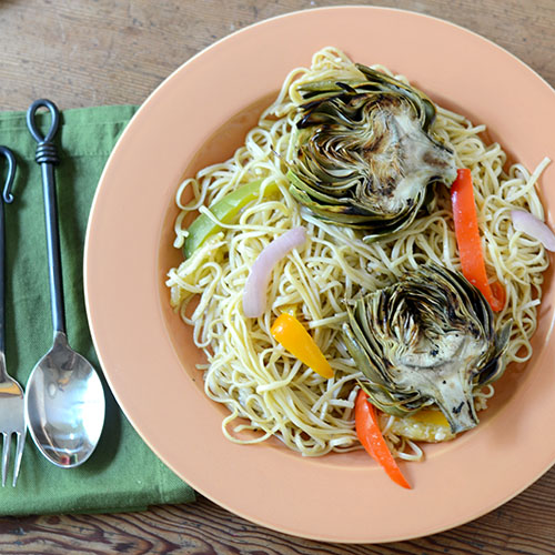 Spaghetti Artichoke Pasta from Feed Your Soul Too "Spaghetti Artichoke Pasta #Spaghetti #artichoke #pasta / feedyoursoul2.com"
