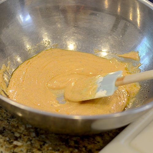 sriracha-sauce sriracha, Greek yogurt, lemon juice,