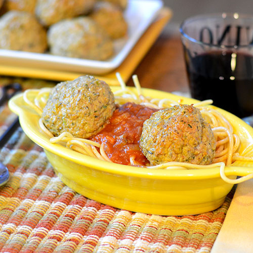 Chicken-Parmesan-Meatballs dinner, chicken, parmesan, cheese, tomato, sauce, spices, herbs