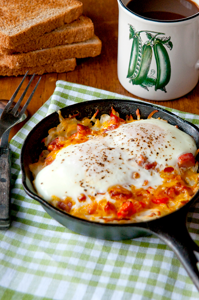 Friday-Five-Breakfast-addition hash-brown-omelet-skillets
