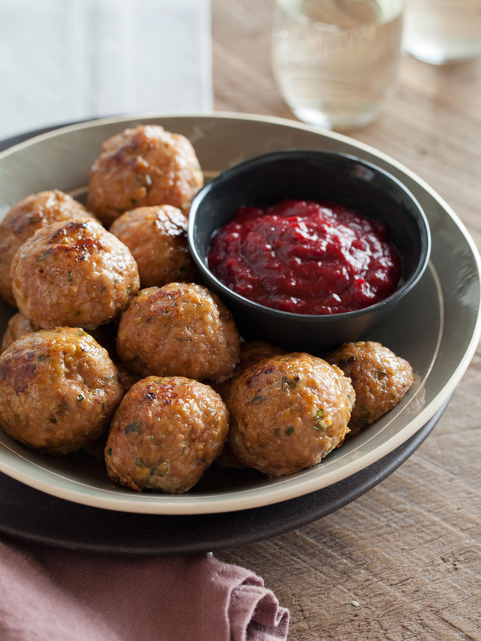 herbed-turkey-meatballs-barbeque-cranberry-sauce