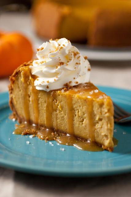 pumpkin+cheesecake+with+salted+caramel+sauce1 pumpkin+cheesecake+with+salted+caramel+sauce1