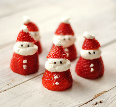 Santa-Strawberries Santa Strawberries