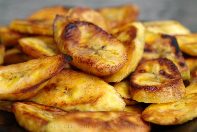 Fried-ripe-plantains-or-platanos-maduros-fritos Fried Plantains or Platanos Maduros Fritos