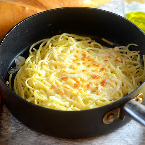 Garlic Cheese Spaghetti from Feed Your Soul Too Garlic Cheese Spaghetti from Feed Your Soul Too