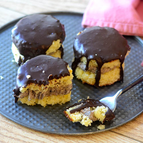 Oreo Filled Cakes with Chocolate Ganache