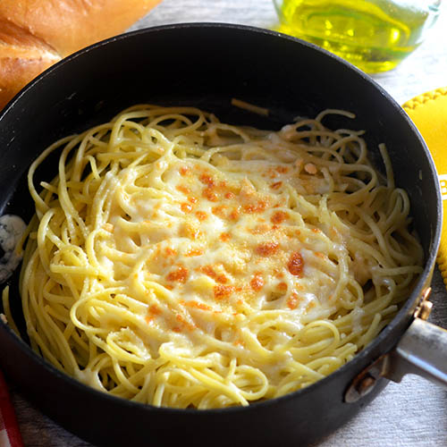 Garlic Cheese Spaghetti from Feed Your Soul Too Garlic Cheese Spaghetti from Feed Your Soul Too