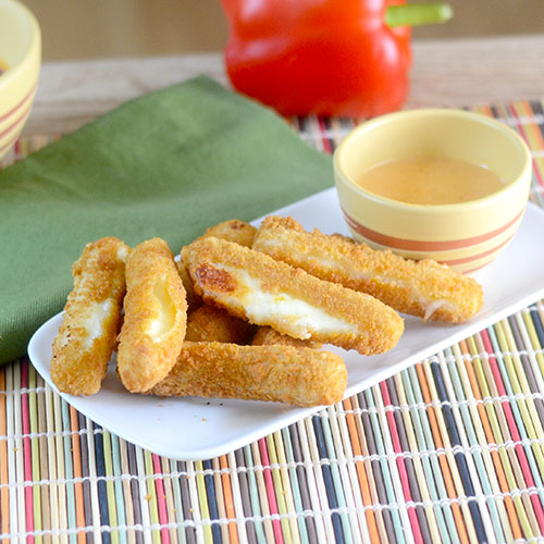 Mozzarella-Sticks-with-Red-Pepper-Sauce Mozzarella Sticks with Red Pepper Sauce