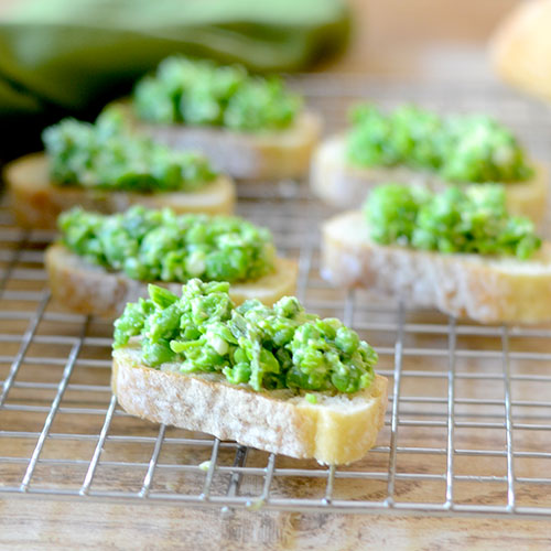Mashed Pea Crostini