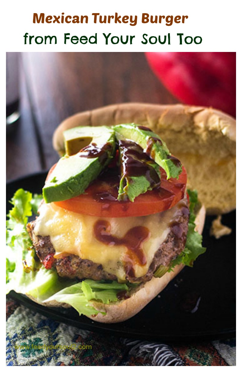 "Mexican Turkey Burgers #turkeyburger #Mexican #sandwich | feedyoursoul2.com"