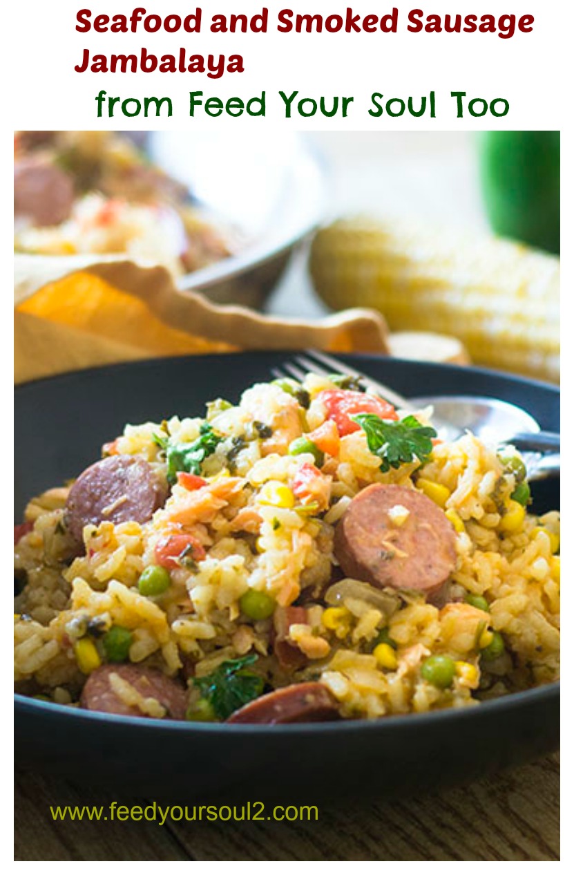 Seafood and Smoked Sausage Jambalaya #Cajun #rice #smokedsausage | feedyoursoul2.com