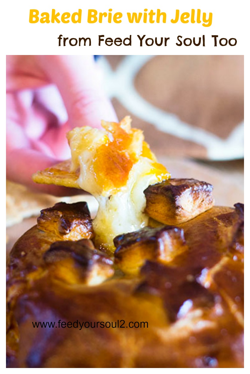 Baked Brie with Jelly from Feed Your Soul Too Baked Brie with Jelly #breakfast #cheese #eggs | feedyoursoul2.com
