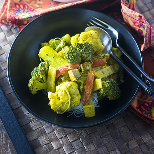 Yellow Curry Vegetables with Tofu from Feed Your Soul Too Yellow Curry Vegetables with Tofu from Feed Your Soul Too