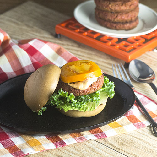 Beyond Meat Veggie Burger from Feed Your Soul Too Beyond Meat Veggie Burger from Feed Your Soul Too