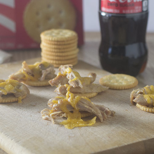 Pulled Chicken Topped Ritz Crackers from Feed Your Soul Too Pulled Chicken Topped Ritz Crackers from Feed Your Soul Too