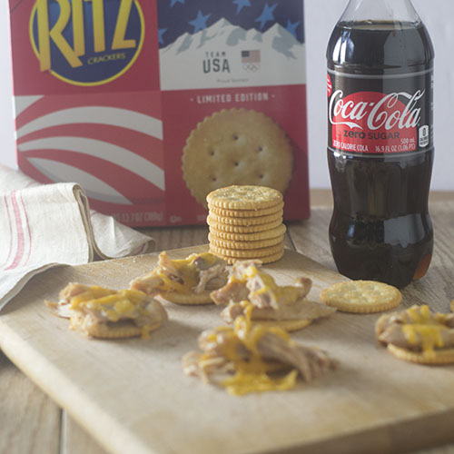 Pulled Chicken Topped Ritz Crackers from Feed Your Soul Too Pulled Chicken Topped Ritz Crackers from Feed Your Soul Too