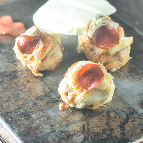 Chicken Sausage Pepperoni Pizza Slider from Feed Your Soul Too Chicken Sausage Pepperoni Pizza Slider from Feed Your Soul Too