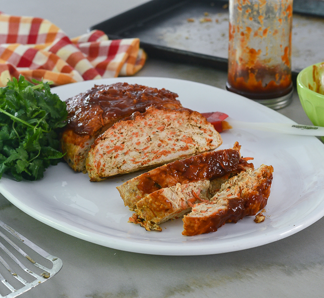 Smoked Chicken Meatloaf l #meatloaf #smokerrecipe #comfortfood | feedyoursoul2.com