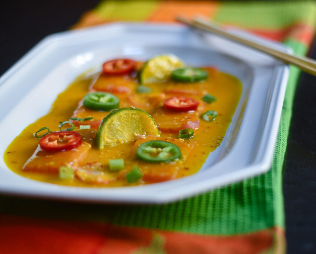 Peruvian Tuna Ceviche is a flavorful fusion of cultures.   tuna | glutenfree | Peruvianrecipe | ceviche