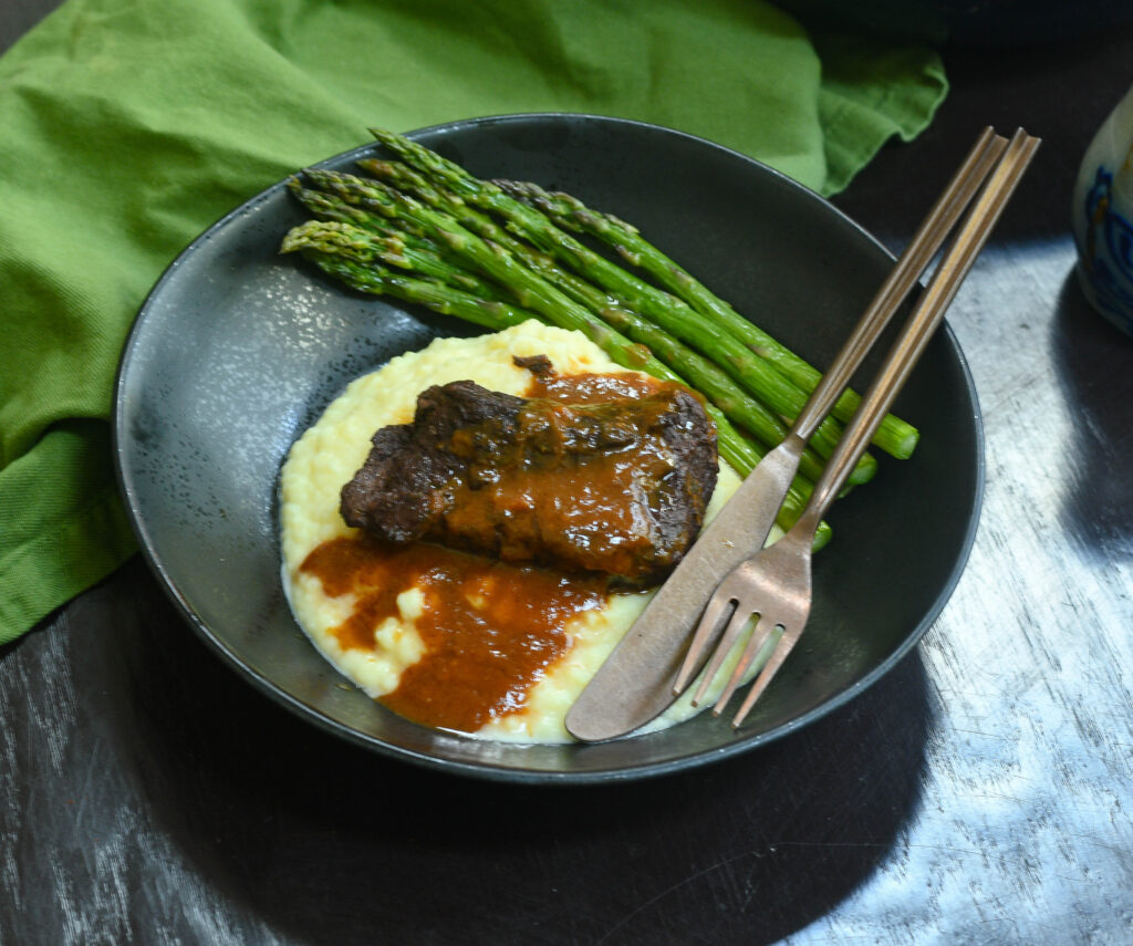Wind Braised Short Ribs beef | glutenfree | slowcookingrecipe | wine