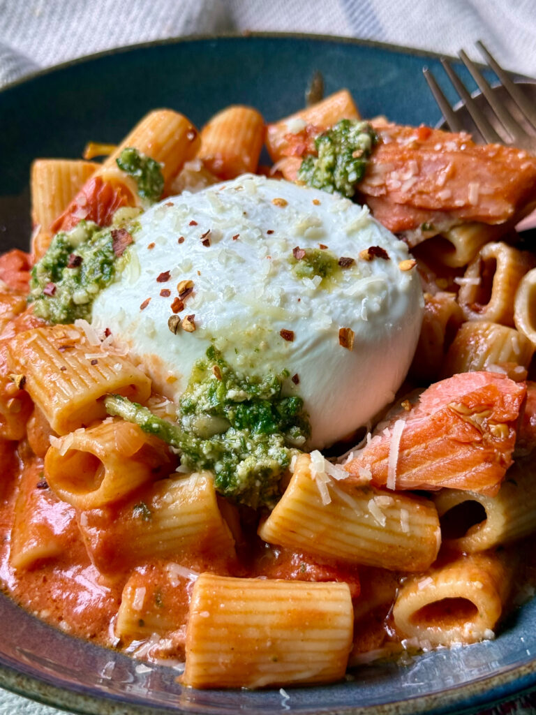 Smoked salmon vodka pasta